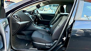 2009 Mazda Axela NZ STEREO