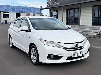 2014 Honda Grace Hybrid EX with Active Safety Pack