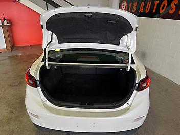 2014 Mazda Axela