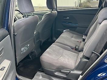 2012 Toyota Prius S Alpha Hybrid **Low kms**