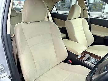 2013 Toyota Mark-x 2.5L V6 Facelift with Push Start, BT, Rev Camera