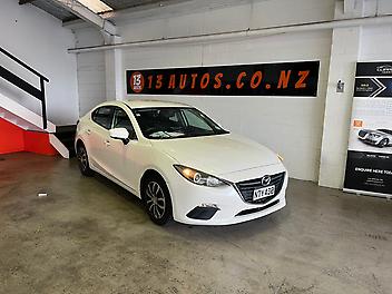 2014 Mazda Axela
