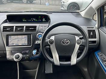 2012 Toyota Prius S Alpha Hybrid **Low kms**