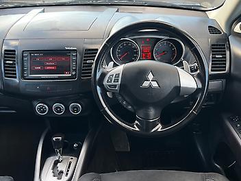 2008 Mitsubishi Outlander 2.4L 4WD 7Seater