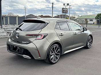 2019 Toyota Corolla Sport Hybrid with Toyota Safety Sense 2.0
