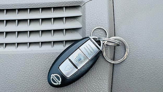 2008 Nissan Tiida LATIO…Smart Key Alloys