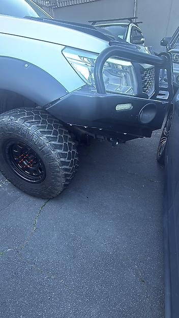 2019 Nissan Navara Lift Kit, Meg wheel, New Tyres, Tow bar 