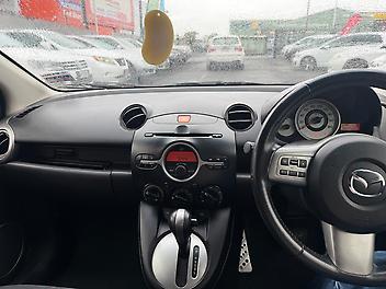 2010 Mazda Demio