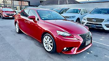 2013 Lexus Is 250 Fully loaded Sunroof