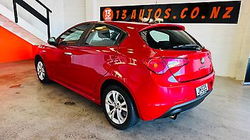2013 Alfa Romeo Giulietta
