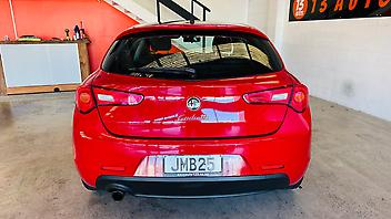 2013 Alfa Romeo Giulietta