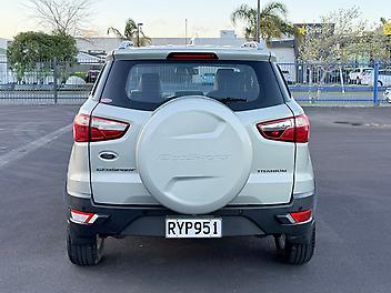 2014 Ford Ecosport Titanium 1.5P with Cruise, Bluetooth, Park Sensors