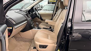 2012 Land Rover Freelander Tow-bar/Heated Seats/Cruise Control