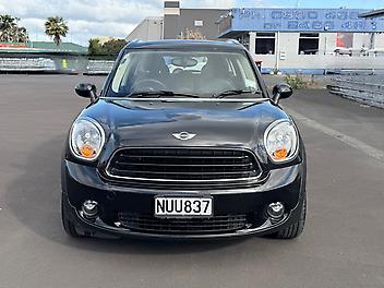 2012 Mini Cooper Crossover 