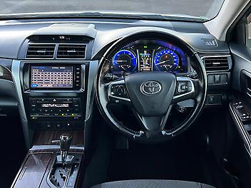 2015 Toyota Camry G Hybrid, Electric Seats, Bluetooth Stereo