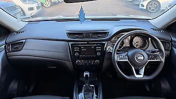 2017 Nissan X-trail ST 2.5P/6CVT/SW/5DR