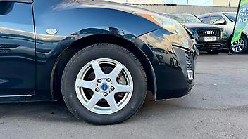 2009 Mazda Axela NZ STEREO