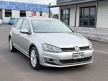 2014 Volkswagen Golf 1.4L TSi Highline, 1NZ Owner, Low kms