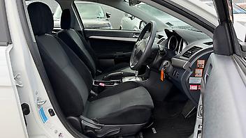 2008 Mitsubishi Galant 2 Keys/Tidy