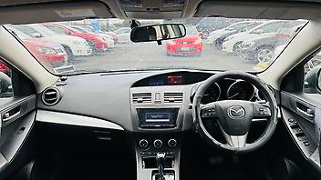 2013 Mazda Axela ALLOYS/PUSH START