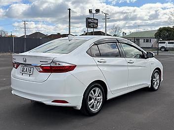 2014 Honda Grace Hybrid EX with Active Safety Pack