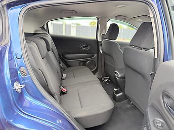 2017 Honda Hr-v S 1.8P with Cruise, Bluetooth, Rev Camera
