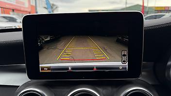 2017 Mercedes-benz C 200 VERY LOW KMS