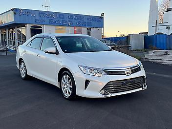 2015 Toyota Camry G Hybrid, Electric Seats, Bluetooth Stereo