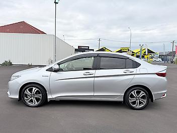 2016 Honda Grace Hybrid EX, Honda Sensing Suite, Low Kms, 1 Owner