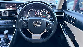 2013 Lexus Is 250 Fully loaded Sunroof