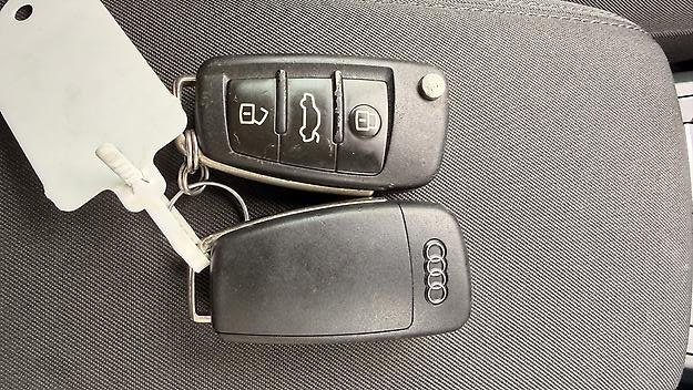 2017 Audi Q2 Heated Seats/bluetooth