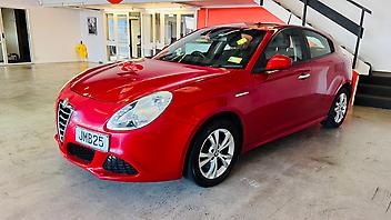 2013 Alfa Romeo Giulietta