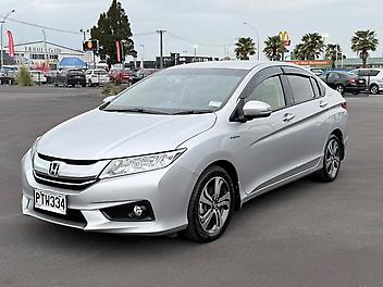 2016 Honda Grace Hybrid EX, Honda Sensing Suite, Low Kms, 1 Owner