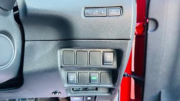 2014 Nissan X-trail 7 Seater/Low Km's