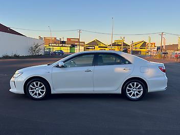 2015 Toyota Camry G Hybrid, Electric Seats, Bluetooth Stereo
