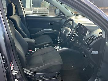 2008 Mitsubishi Outlander 2.4L 4WD 7Seater