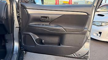 2014 Mitsubishi Outlander LS 2.0P/CVT/SW/5DR/5