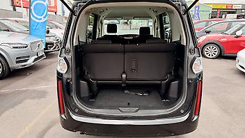 2010 Mazda Biante 8 Seater People Mover