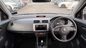 2005 Suzuki Swift Just Traded .. 