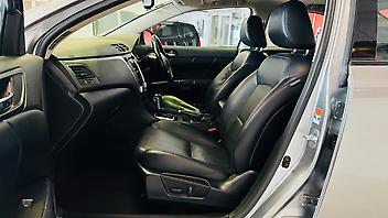 2010 Suzuki Kizashi LTDC 2.4 4DR 