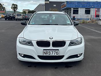 2012 Bmw 320i Touring **Heated & Memory Seats*i-Drive**