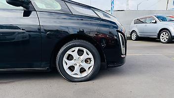 2010 Mazda Biante 8 Seater People Mover