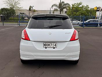 2011 Suzuki Swift Sport