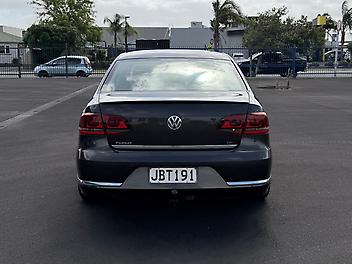 2015 Volkswagen Passat TSI 118KW RLine 1.8P/6A