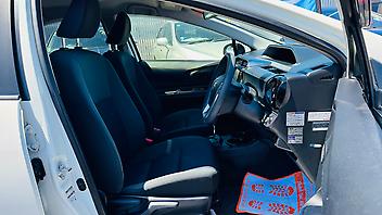 2015 Toyota Aqua HYBRID/PUSH START