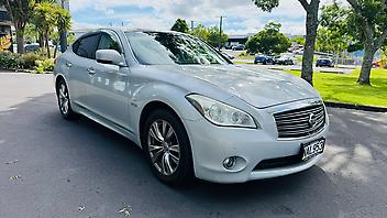 2012 Nissan Fuga HYBRID/heated & Ventilated Seats