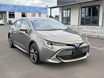 2019 Toyota Corolla Sport Hybrid with Toyota Safety Sense 2.0