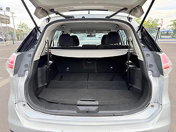 2015 Nissan X-trail ST 2.5P 7 Seater NZ New