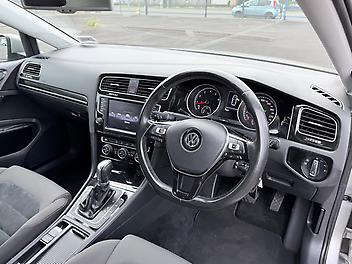 2014 Volkswagen Golf 1.4L TSi Highline, 1NZ Owner, Low kms