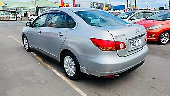 2006 Nissan Bluebird SYLPHY